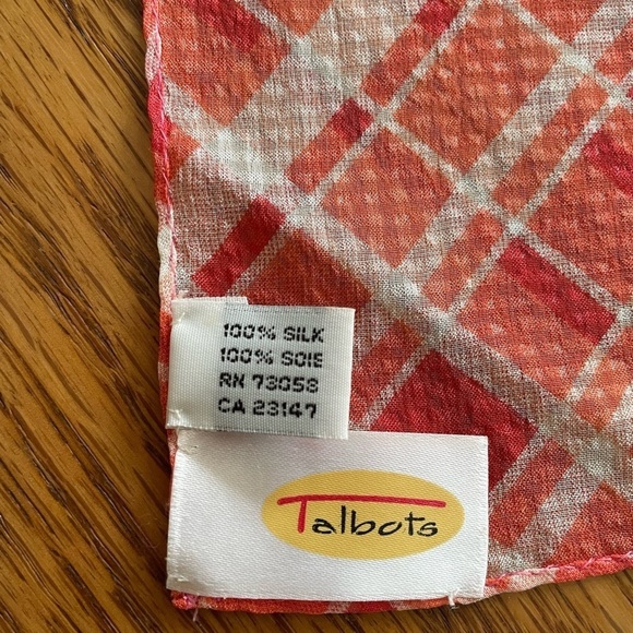 Vintage Talbots Coral Plaid 100% Silk Square Spring Summer Scarf - Picture 5 of 7